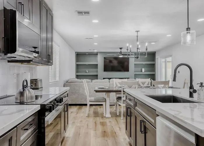 4br Basecamp, Mins To Cubs Spring Training